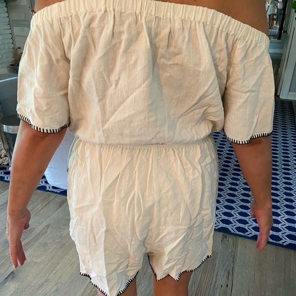 🌻Atsr Off the Shoulder Romper - Picture 6 of 9